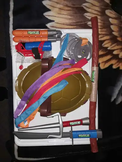 TNMT toys, complete set + FREE EXTRAS, View more