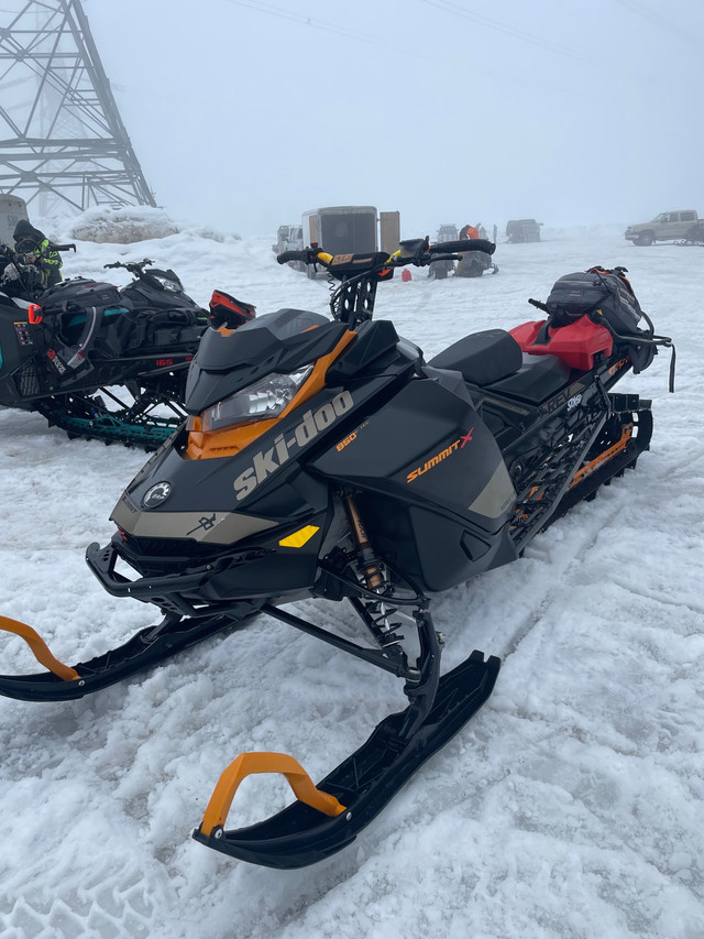 2020 Ski Doo Summit X Expert 165 3” - Fresh rebuild in Snowmobiles in Saskatoon - Image 2