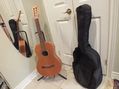 LA PATRIE (GODIN) CLASSICAL GUITAR, View more