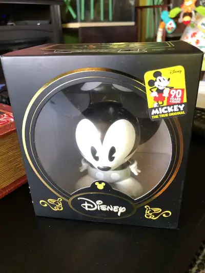 Disney Shorts Mickey Mouse black and white expo exclusive, View more