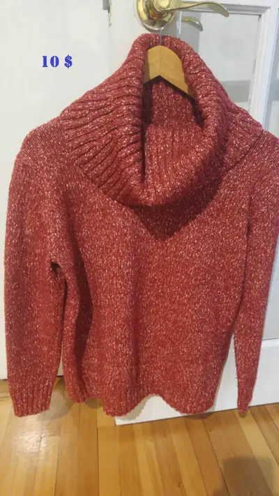 CHANDAILS POUR FEMMES, View more