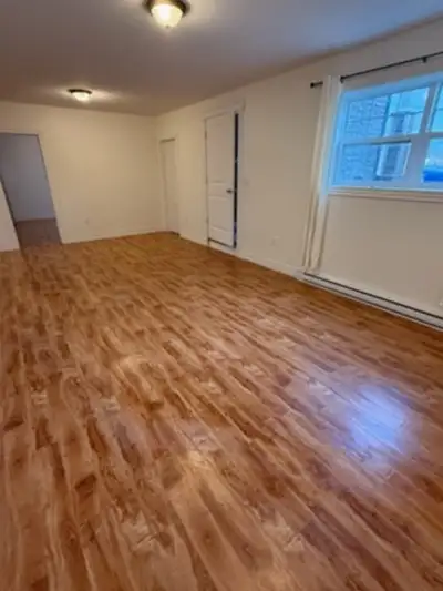 Apartment for Rent - 2 Bedroom 1 Bathroom - Summerside