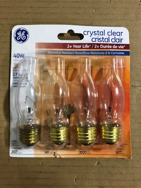 4 x New 40W Crystal Glear Medium Base Light Bulbs63838169524481120
