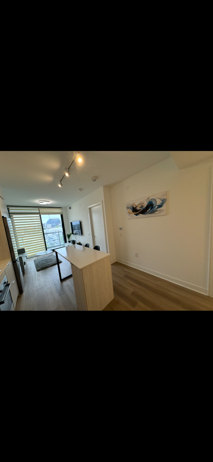 2 bedroom+ Den  2 bathroom for rent in Mississauga 5