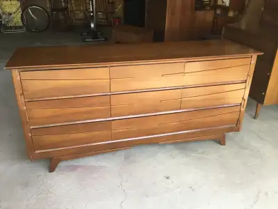 Commode mid-century, View more