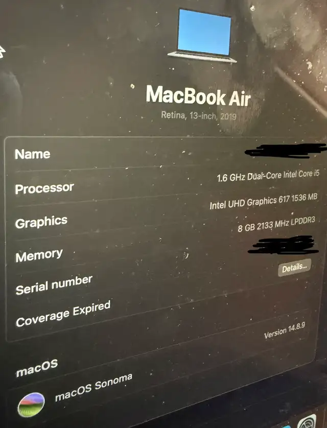 MacBook Air553852289124280321