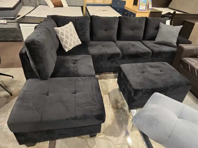 Brand New Black Sectional Sofa With Ottoman  in Couches & Futons in Kingston - Image 4