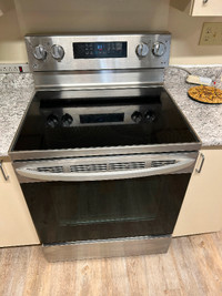 LG Range with Convection/Air fry and Self Clean 2 years old