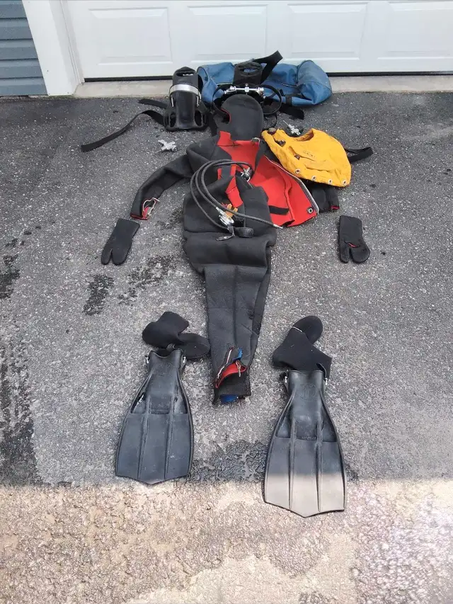 Scuba gear  705 652 8986 63672034299137120