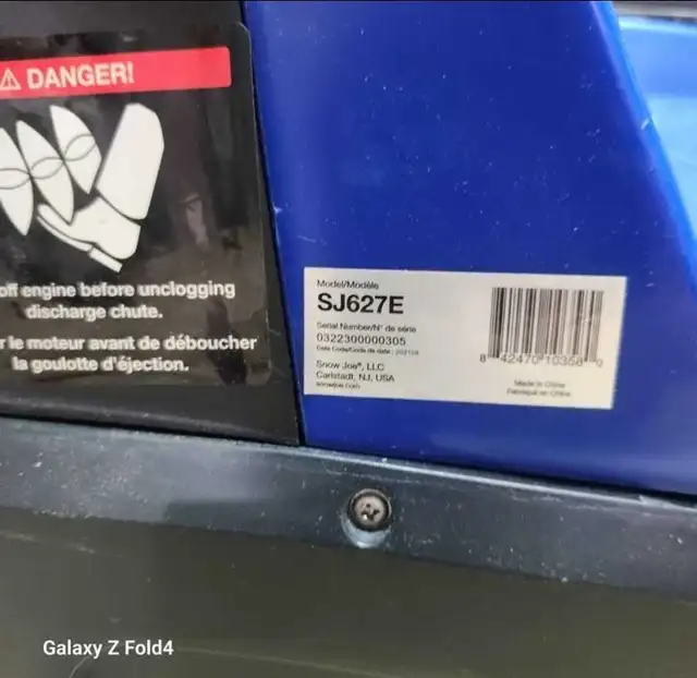 SNOW BLOWER  SnowJoe SJ627E in Snowblowers in City of Montréal - Image 4