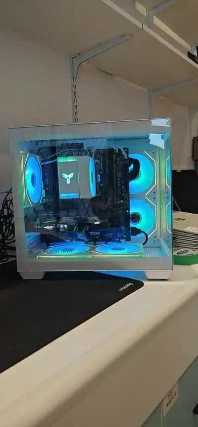 Gaming PC – Ryzen 7 5700X / 32GB / RTX 5060 / 1TB NVMe, View more