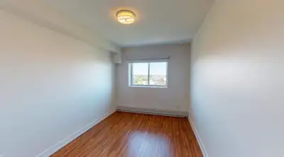 Rent: $1280/month 1 Bedroom in a 2-Bedroom Apartment Looking for a modern, vibrant place to call hom...