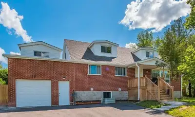 1000 sqft  Basement for rent in Richmondhill all include $2,050