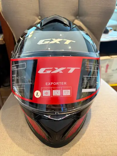There is a few Brand new Helmets available. Never used. Full face/Dual Lens Design Size L, XL, it fi...
