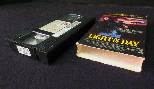 Light of Day (VHS, 1989) Michael J. Fox ,Joan Jet~~SUPER RARE~~ in CDs, DVDs & Blu-ray in Stratford