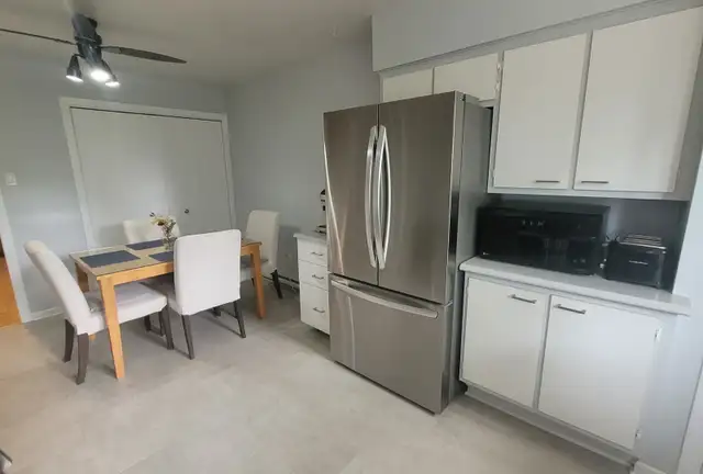 Longueuil Grand 4 1/2 2ième étage Sixplex Lumineux Octobre, Nov. in Long Term Rentals in Longueuil / South Shore - Image 5