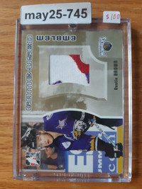 2005-06 ITG Game Used Emblem Gold #GUE-17 Dustin Brown 1 of 10