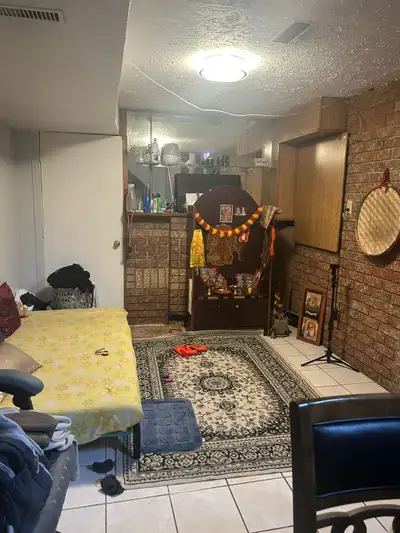 Walkout Basement Apartment for rent starting April 1. 5 Minute walk to Sheridan's College. 4 Minute...