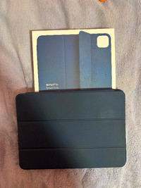 NEW I pad pro 11 inch smart folio case