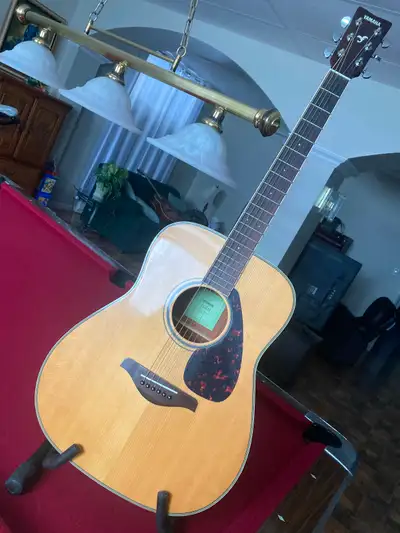 Guitare Yamaha FG820 NT, View more