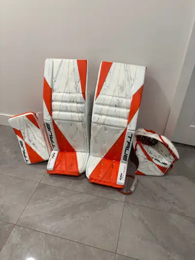 33+2 2025 True Catalyst PX5 Goalie Full Set, View more