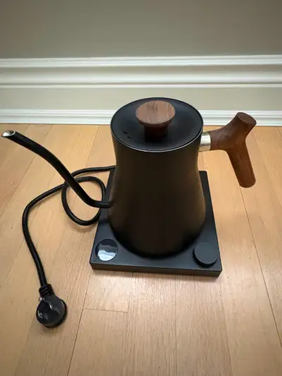 Fellow Stagg EKG Electric Kettle - Matte Black (Like New), View more