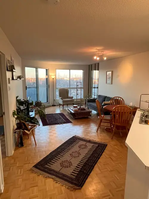 Vivez au bord de l'eau ! 3 ½ haut de gamme avec balcon et garage Offrez-vous une qualité de vie exce...