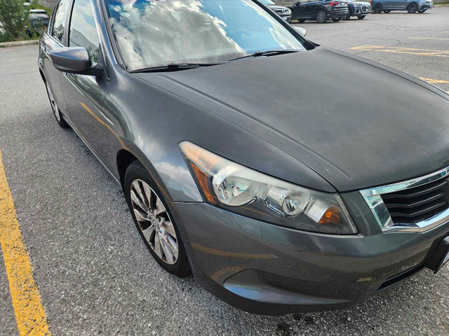 Honda Accord 2010 for sale in Cars & Trucks in City of Toronto - Image 4