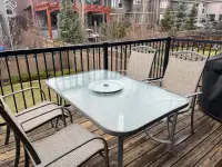 Patio set (aluminum) - Table with 4 chairs