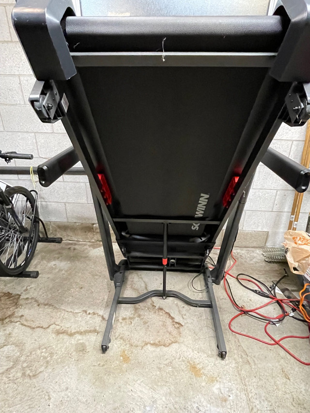 Shwinn 830 treadmill in Exercise Equipment in Hamilton - Image 4