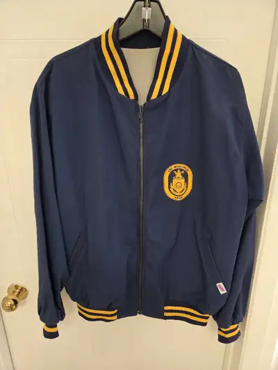 Jacket XL, View more