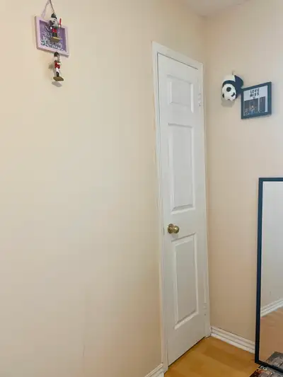 Room for Rent in Mississauga near Britannia & Creditview, View more