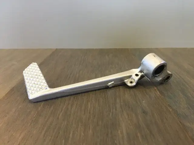 Rear Brake Pedal For Yamaha YZF R1 07-08 in Motorcycle Parts & Accessories in Red Deer - Image 2