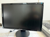 Samsung 245BW 24 Inch Widescreen Monitor 24 pouces
