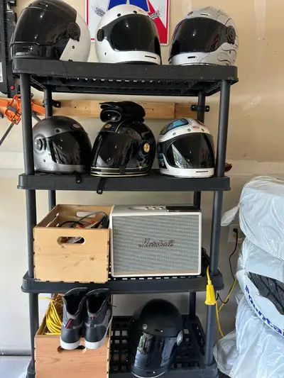 Various bell bullitt and TORC T1 helmets. All with blacked out visors. All XL however Bells fit slig...