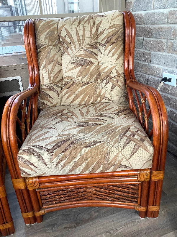 Real Rattan 2 Club Chairs and 1 Ottoman in Chairs & Recliners in Kingston - Image 2
