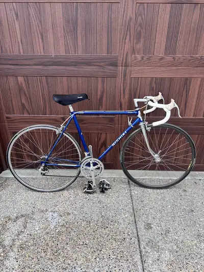 Nishiki Landau Road Bike, View more
