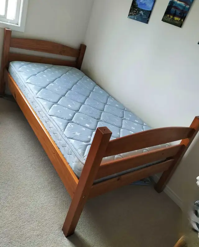 Single Bed Frame and Mattress in Beds & Mattresses in Kitchener / Waterloo - Image 2