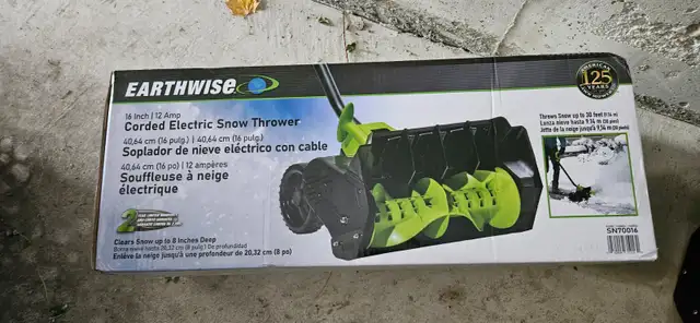 Earthwise SN70016 Corded Electric Snow Shovel Blower, Brand New in Snowblowers in Markham / York Region - Image 6