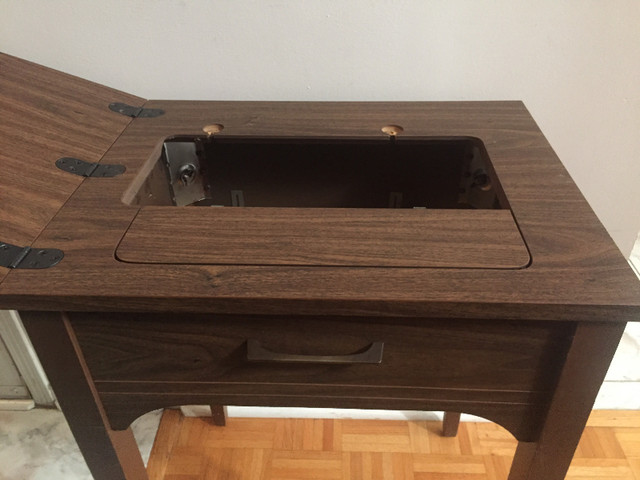 Vintage - Wooden sewing machine cabinet in Other Tables in Markham / York Region