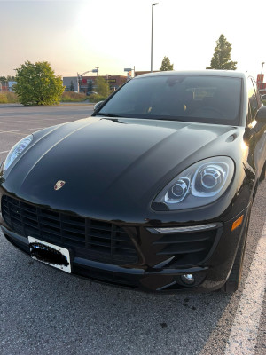 2018 Porsche Macan Base