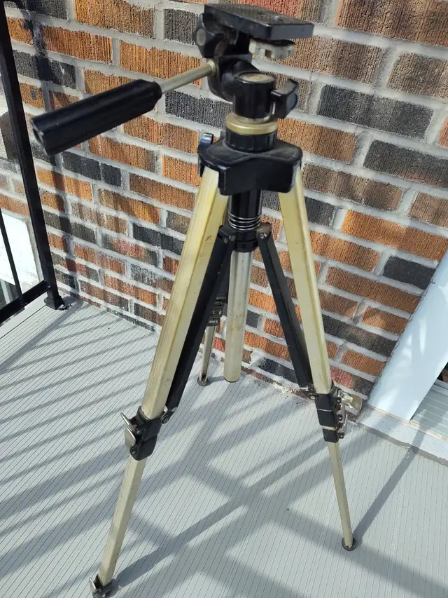 Camera Tripod414908204345600002