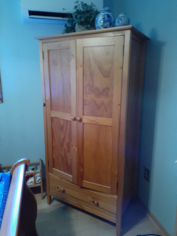 Pine armoire excellent condition in Dressers & Wardrobes in Charlottetown
