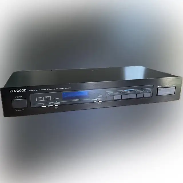KENWOOD Quartz Synthesizer Stereo Tuner Model Basic T1 in Stereo Systems & Home Theatre in City of Toronto - Image 2