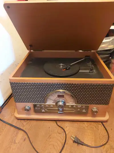 ION Audio Superior LP 7-in-1, View more