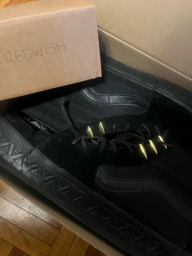 Men's Size 13 High Top Sneaker Bin (2) Giuseppe, VANS - 9/10 Con in Men's in Mississauga / Peel Region - Image 7