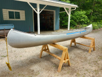 17 foot Grumman Canoe