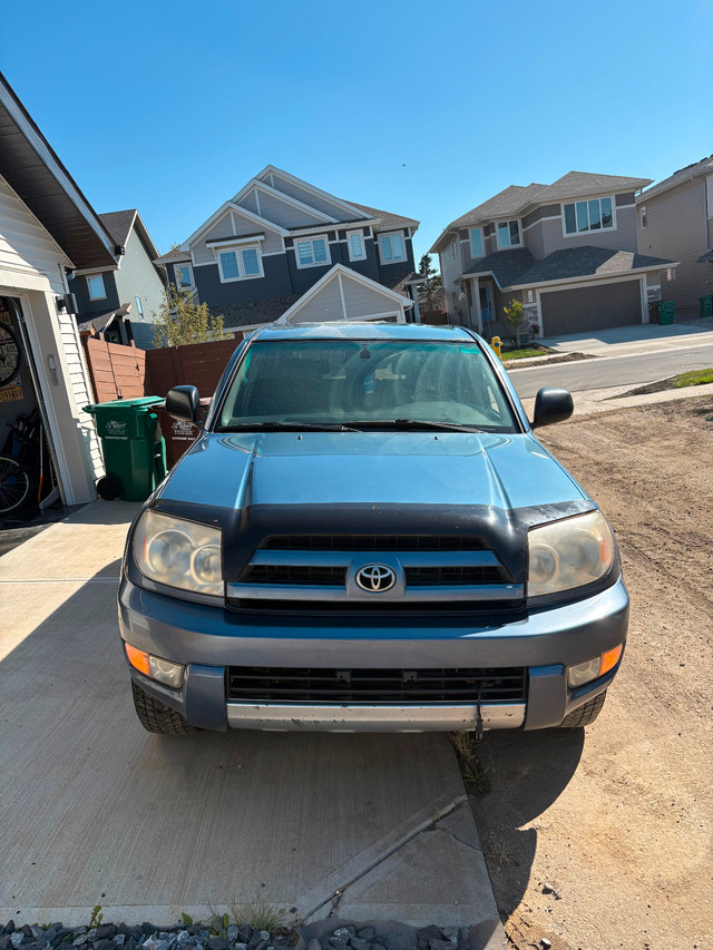 2003 Toyota 4Runner for sale in Cars & Trucks in Edmonton - Image 3