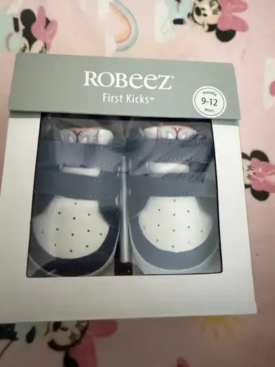 brand new shoes size 6-12m, View more