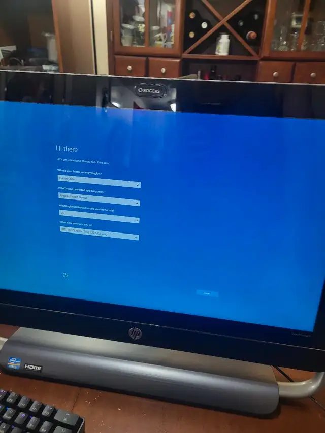 hp ENVY 23 Touch Smart ALL IN ONE pc in Desktop Computers in Mississauga / Peel Region - Image 3